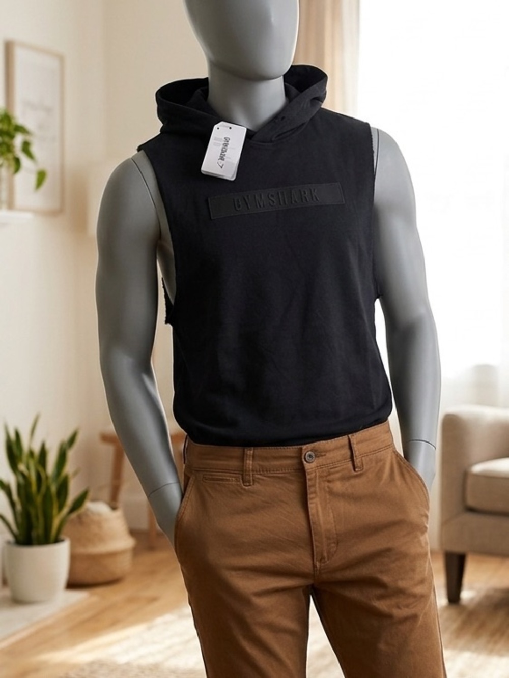 Gymshark black sleeveless pullover hoodie men’s size M